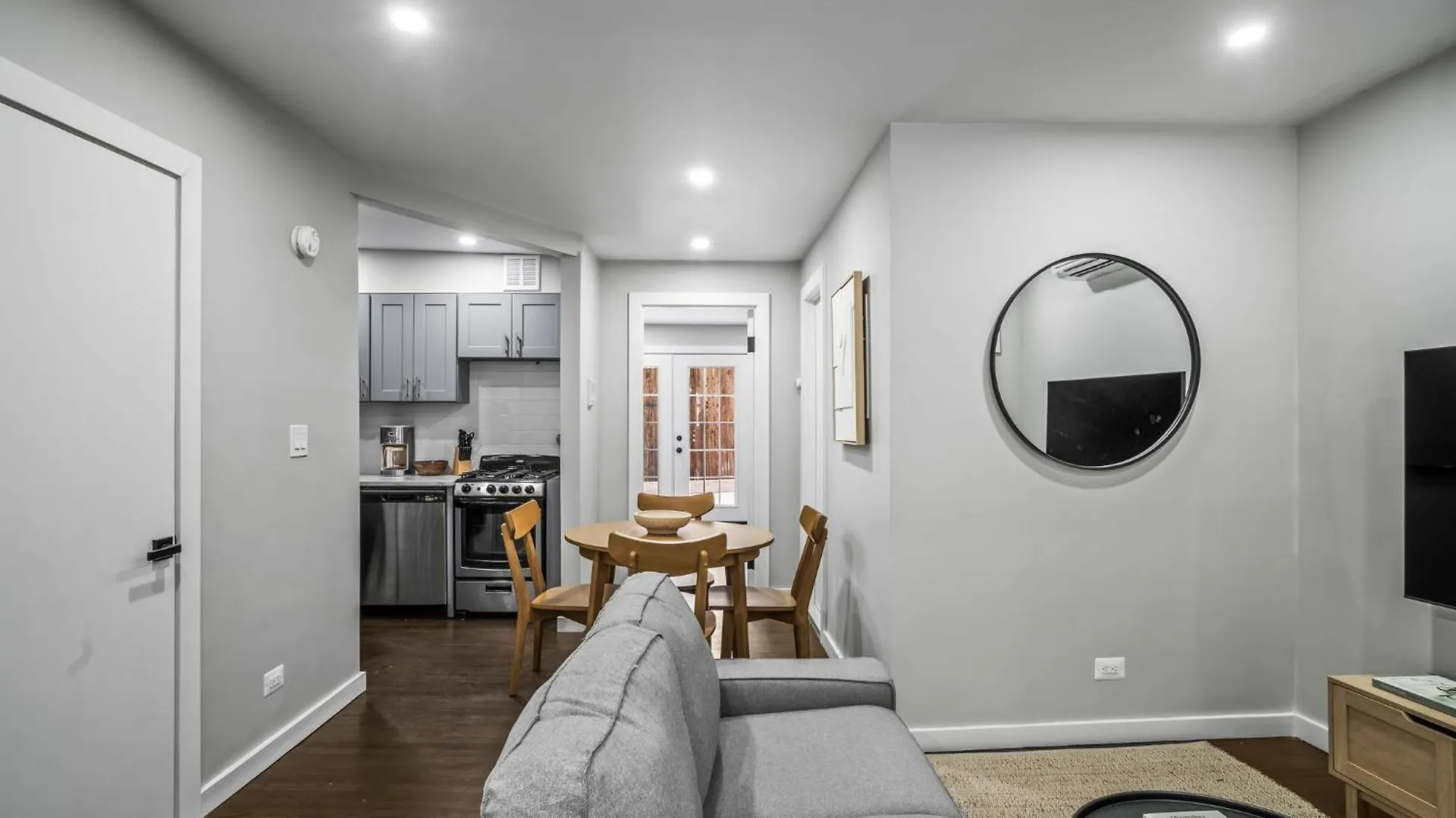 Cozy Corner 2 Bd 1 Bath Apartment New York