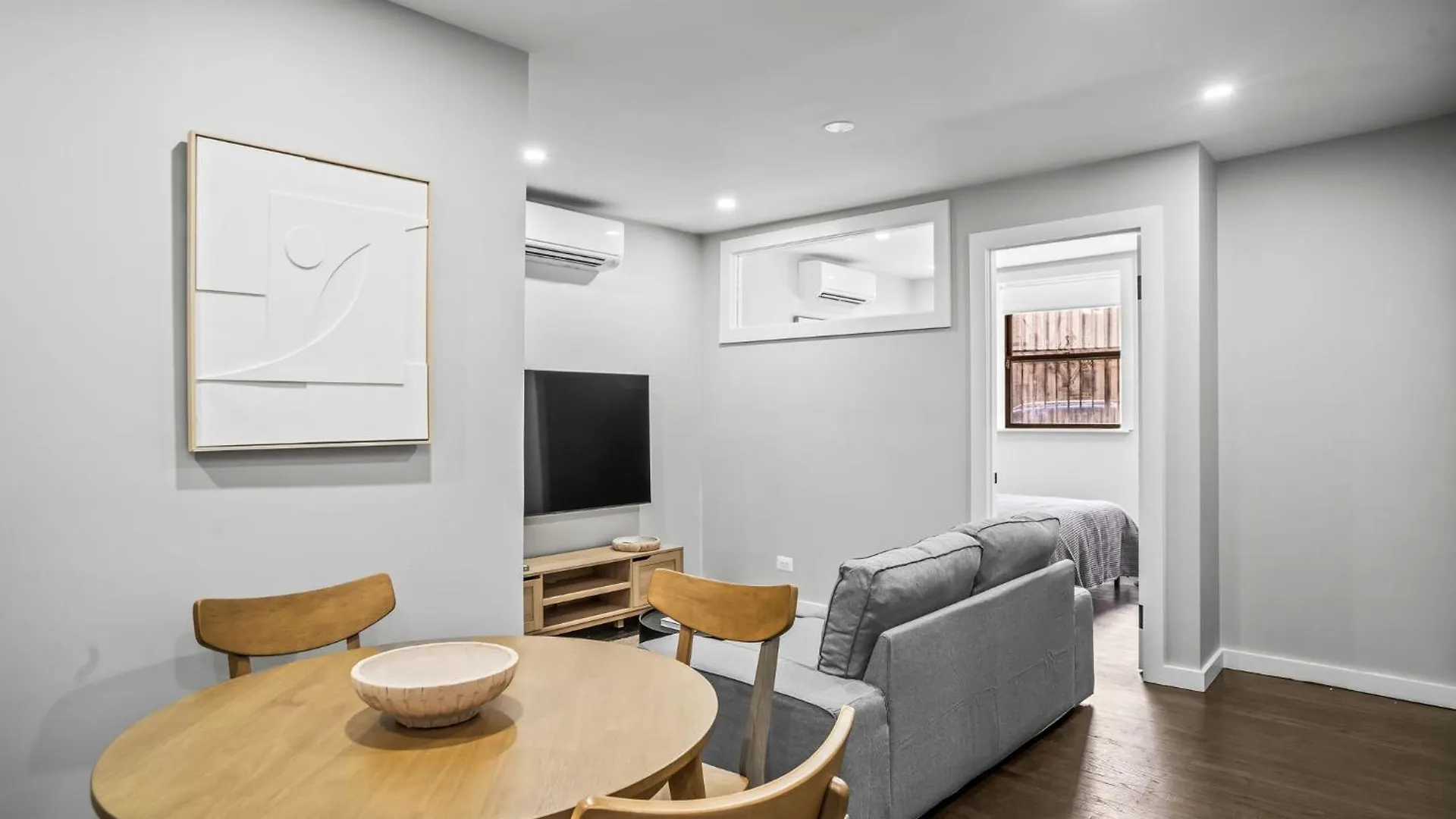 Cozy Corner 2 Bd 1 Bath Apartment New York 0*,  United States